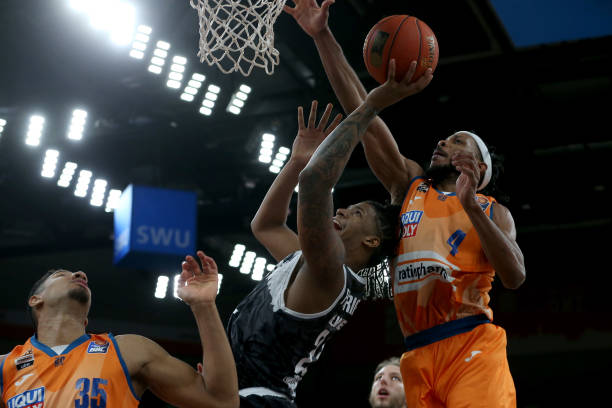 和商业运营 和商业运营