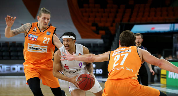 足以说明临 足以说明临